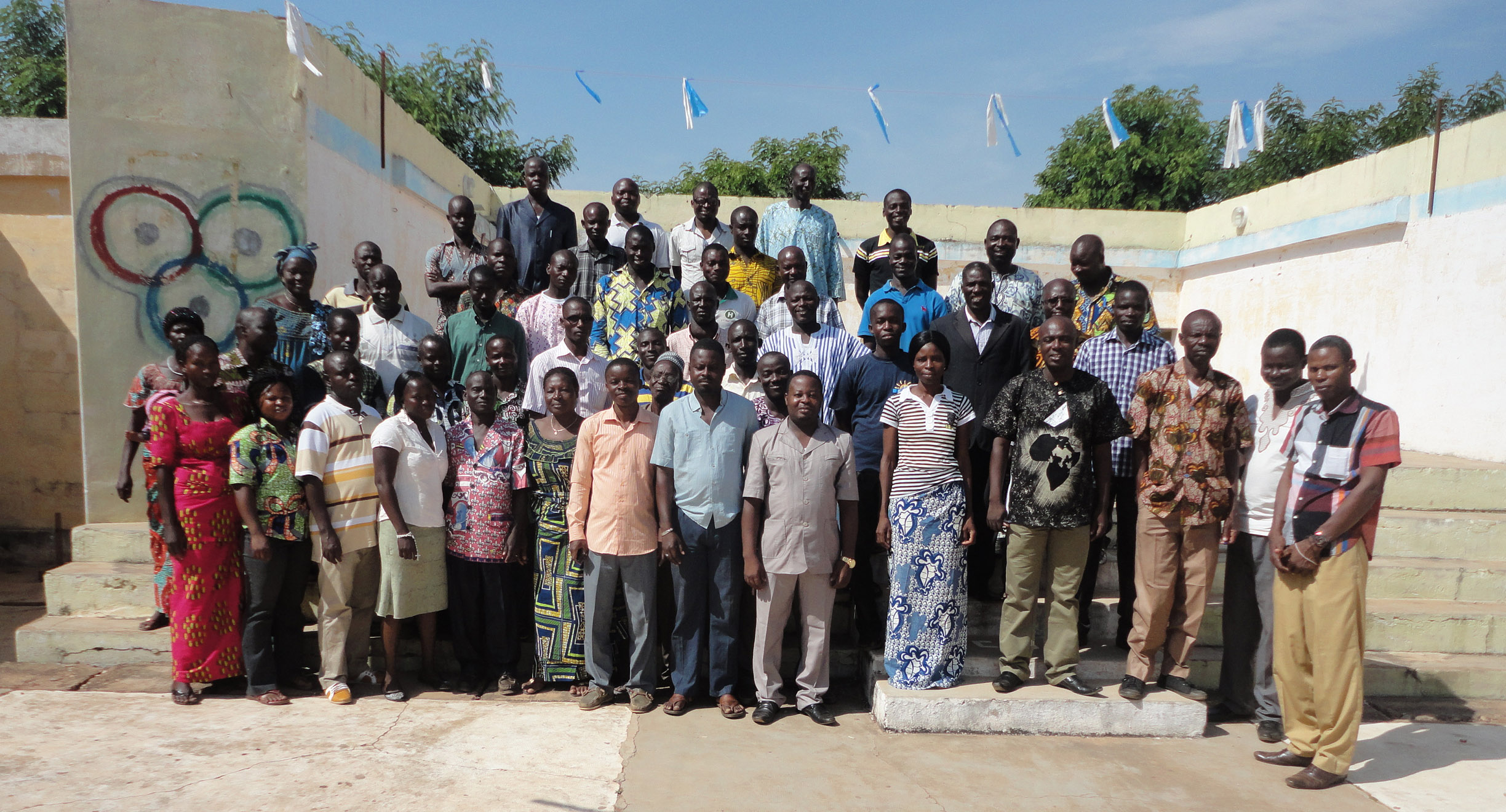 PHOTO DE FAMILLE REUNION PRESTATAIRES ET MUTUALISTES DE TONE 2014 PHOTO DE FAMILLE REUNION PRESTATAIRES ET MUTUALISTES DE TONE 2014