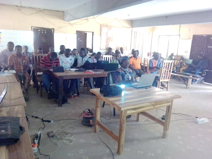 Revue-Annuel Revue-Annuel